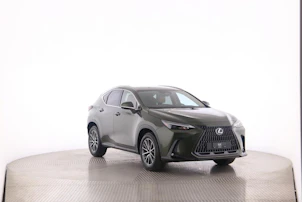immagine del veicolo LEXUS NX 450h+ Comfort