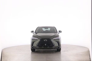 immagine del veicolo LEXUS NX 450h+ Comfort