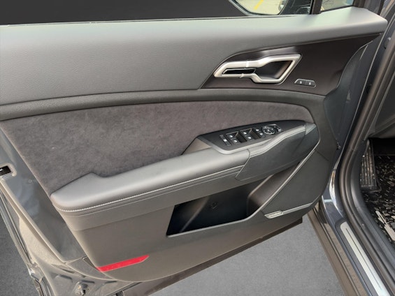 Fahrzeugbild 10 Fahrzeugbild 10