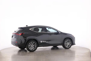 Fahrzeugbild LEXUS NX 450h+ Comfort