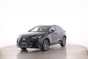 Fahrzeugbild LEXUS NX 450h+ Comfort