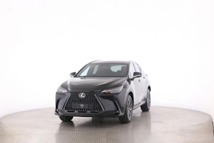 Fahrzeugbild LEXUS NX 450h+ Comfort