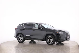 Fahrzeugbild LEXUS NX 450h+ Comfort