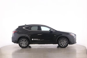 Fahrzeugbild LEXUS NX 450h+ Comfort