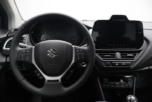 Suzuki S-Cross 1.4 T Sakura Hybrid 4x4