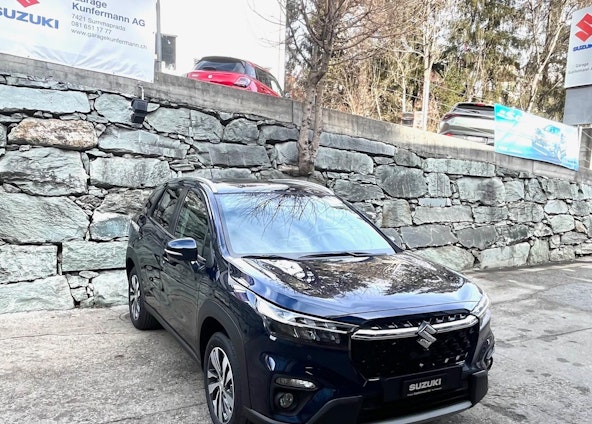 First vehicle image First vehicle image