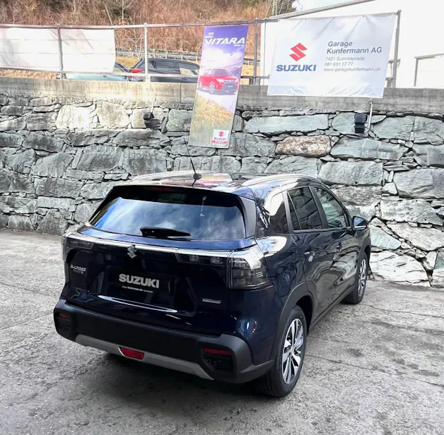 Suzuki S-Cross 1.4 T Compact Top Hybrid 4x4