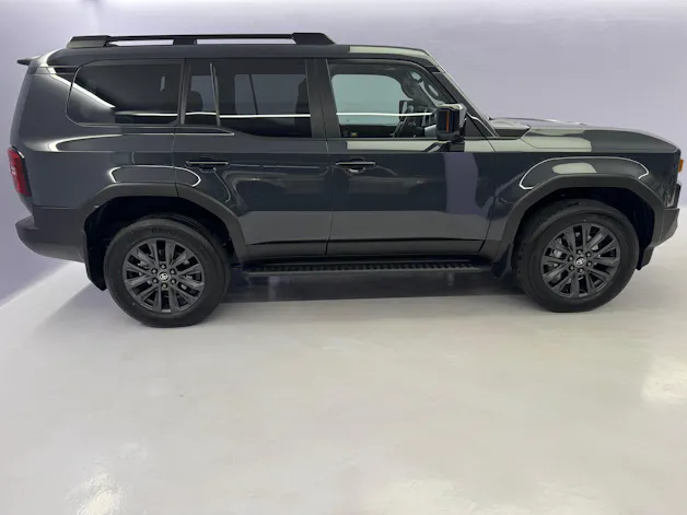 Toyota Land Cruiser 2.8 D 48V Invincible