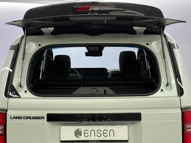 Toyota Land Cruiser 2.8 D 48V Invincible