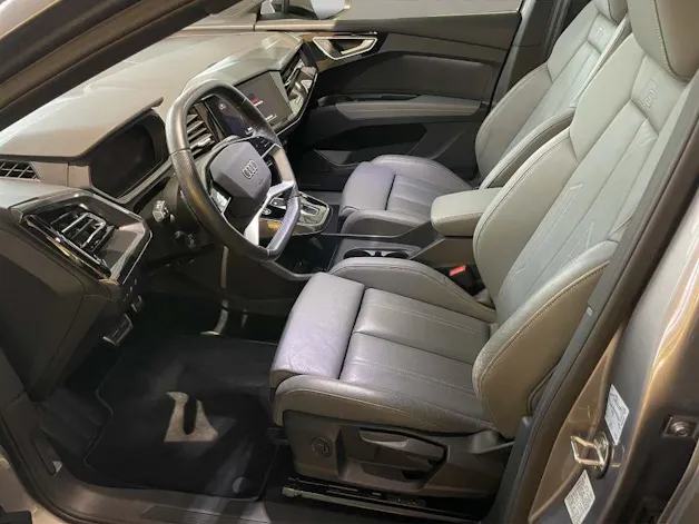 Audi Q4 e-tron 45 quattro