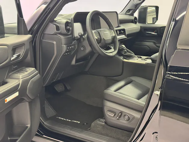 Toyota Land Cruiser 2.8 D 48V Invincible