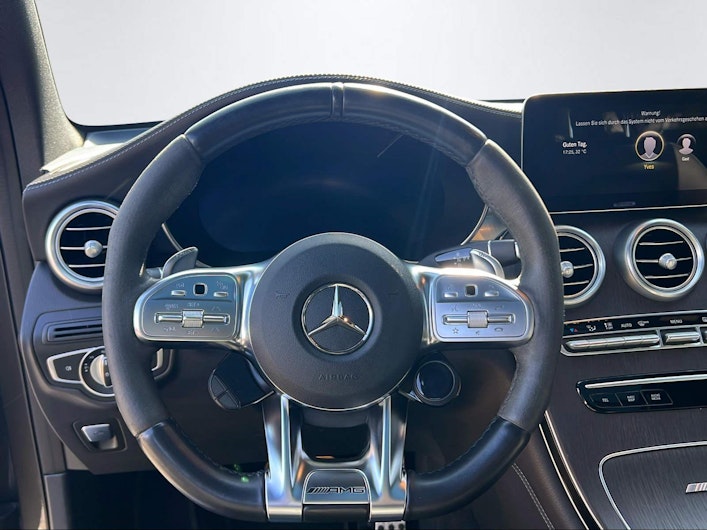 image du véhicule MERCEDES-BENZ GLC 63 AMG