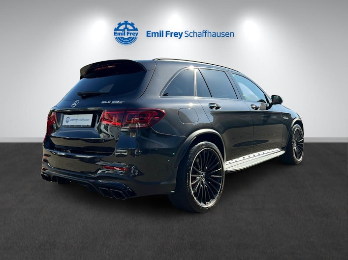 image du véhicule MERCEDES-BENZ GLC 63 AMG