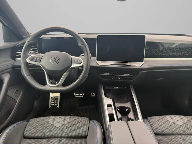 VW Passat Variant 2.0 TDI R-Line DSG 4motion