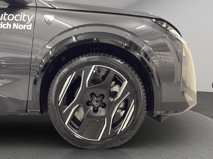 image du véhicule PEUGEOT 3008