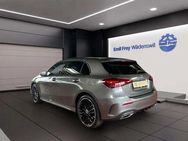 Mercedes-Benz A 250 e AMG Line