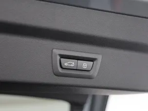BMW X2 20d xDrive paddles