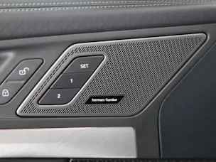 BMW X2 20d xDrive paddles