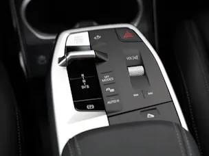 BMW X2 20d xDrive paddles