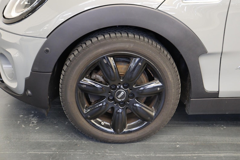 Vehicle image MINI E-C5 AIRCROSS ELEKTRO PLUS