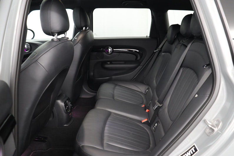 Vehicle image MINI E-C5 AIRCROSS ELEKTRO PLUS