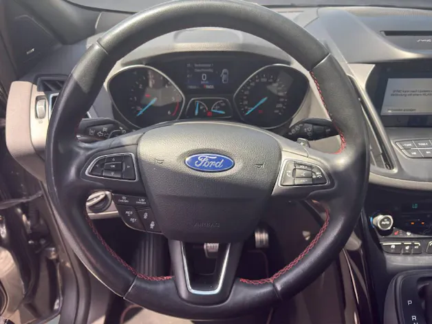 Ford Kuga 2.0 TDCi 180 ST-Line FPS