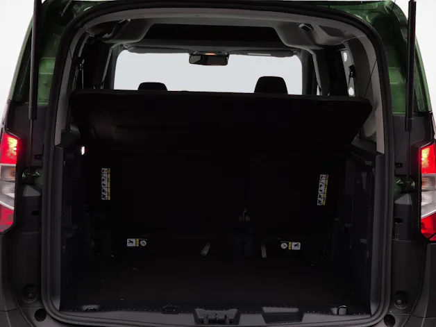 Ford Tourneo Courier 1.0 EcoBoost Titanium