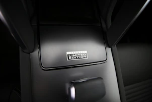 Fahrzeugbild LAND ROVER Discovery Sport 1.5 T 270e Landmark