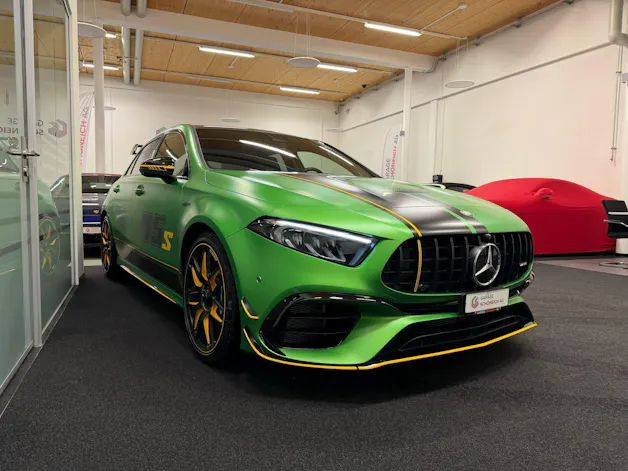 Mercedes-Benz A 45 S AMG 4matic+ Limited Edition Green Hell Magno