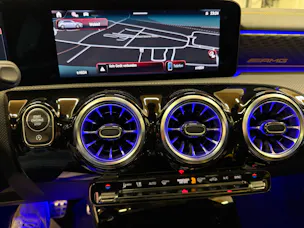 Mercedes-Benz A 45 S AMG 4matic+ Limited Edition Green Hell Magno