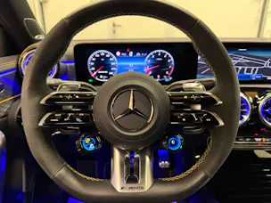 Mercedes-Benz A 45 S AMG 4matic+ Limited Edition Green Hell Magno
