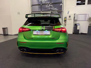 Mercedes-Benz A 45 S AMG 4matic+ Limited Edition Green Hell Magno