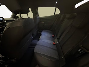 Vehicle image PEUGEOT 2008 1.2 Hybrid 145 Allure Premium