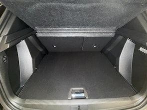 Vehicle image PEUGEOT 2008 1.2 Hybrid 145 Allure Premium