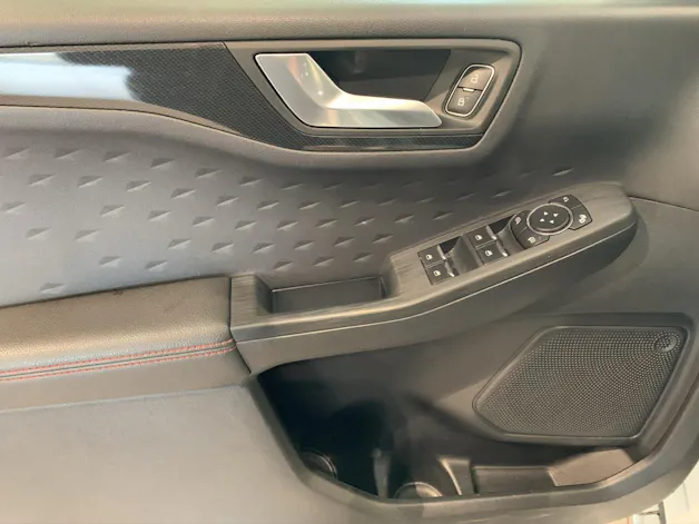 Ford Kuga 2.5 Hybrid ST-Line X 4x4
