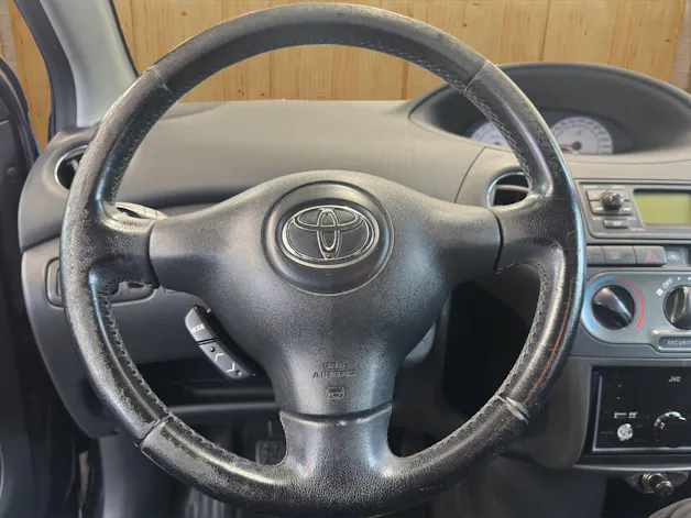 Toyota Yaris 1.5 16V TS
