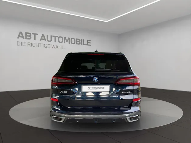 BMW X5 45e xDrive SAG