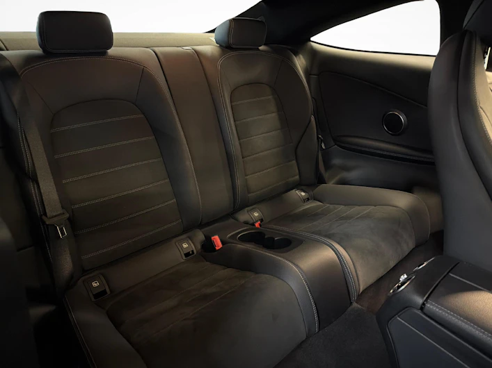 Fahrzeugbild MERCEDES-BENZ C 200