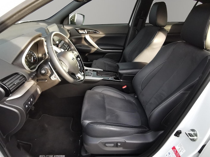 Vehicle image MITSUBISHI ECLIPSE CROSS