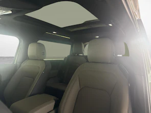 image du véhicule LAND ROVER Defender 90 3.0 D I6 250 X-Dynamic SE