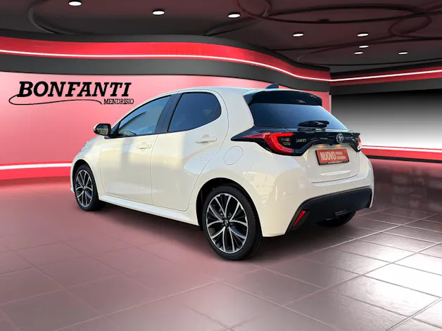 Toyota Yaris 1.5 VVT-i HSD Trend