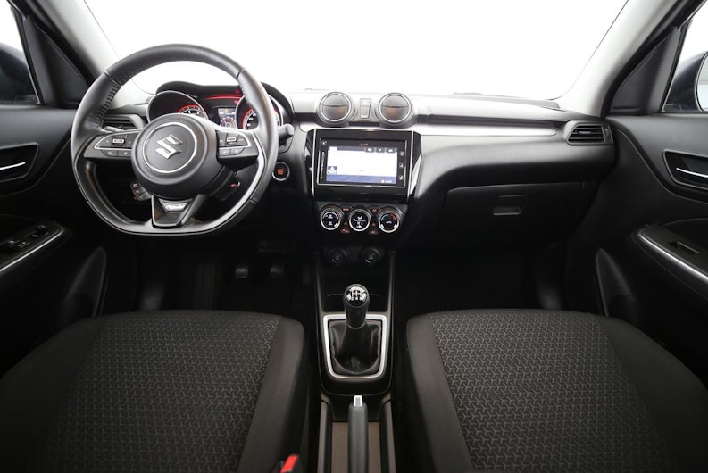 Vehicle image SUZUKI SWIFT