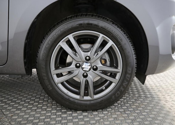 Vehicle image 12 Vehicle image 12