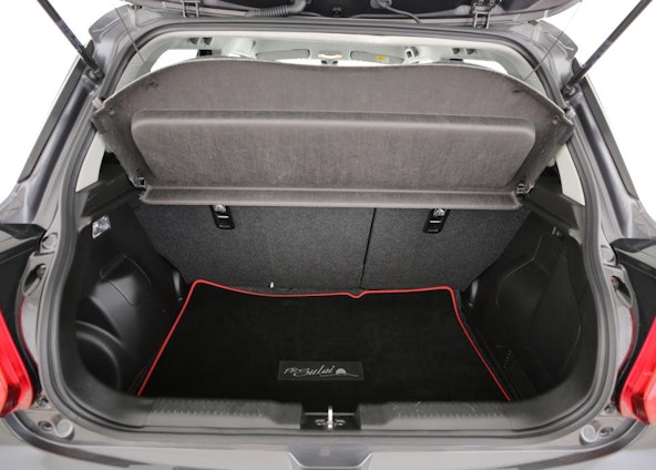 Vehicle image 13 Vehicle image 13