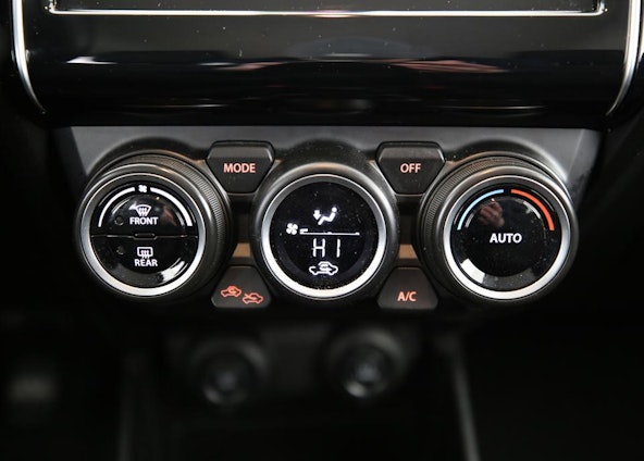 Vehicle image 8 Vehicle image 8