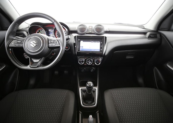 Vehicle image 4 Vehicle image 4