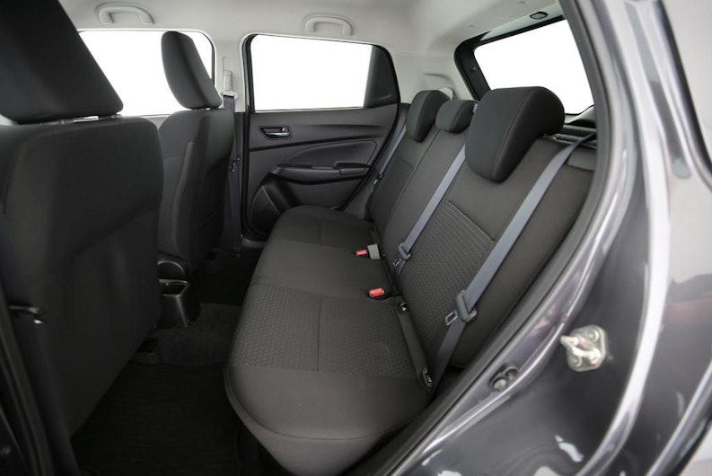 Vehicle image SUZUKI SWIFT