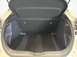Fahrzeugbild TOYOTA C-HR 1.8 HEV Comfort