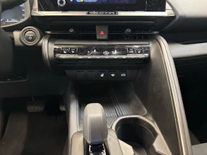 https://vehicle.imgix.net/4187541/5e099b78-8c4d-4ca7-b61e-5683f77116cf.jpg