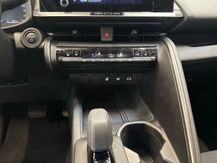 Fahrzeugbild TOYOTA C-HR